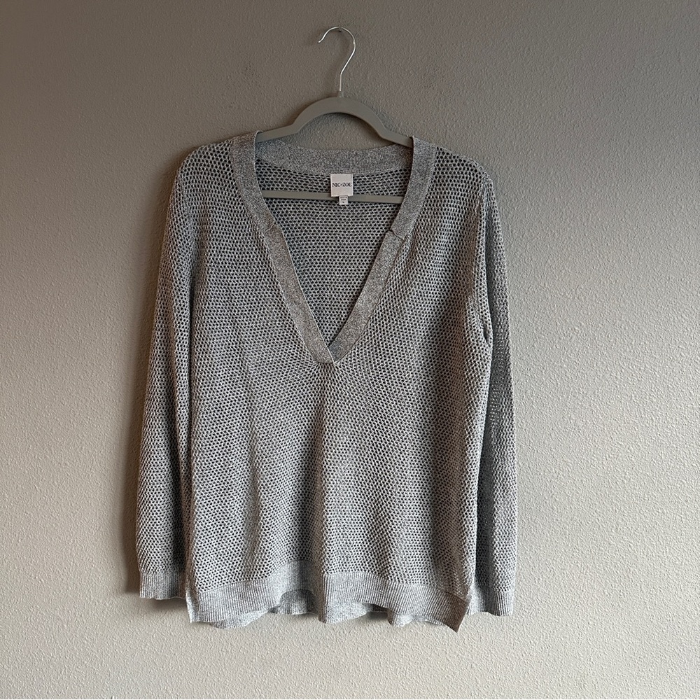 Nic + Zoe Gray V-Neck Loose Knit Sweater Large
